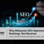 A marketer holds a pen pointing to a graph and shows seo concepts ROI